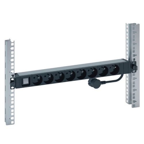 Legrand elosztó - (pdu), 19", 1u,  állapotjelzős kapcsolóval, 8 aljzat, gyermekvédett, 3 méter